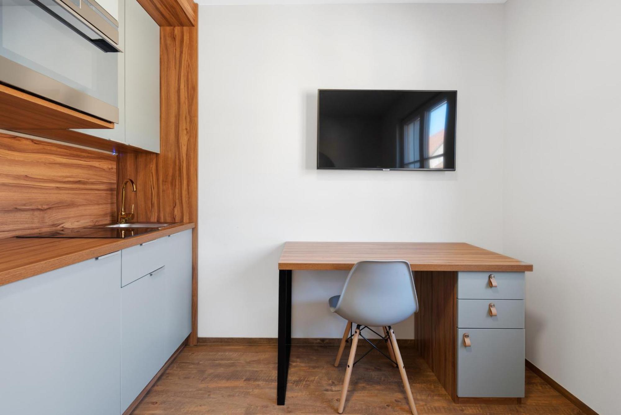 Schickes All-Inklusive Apartmentzimmer By Resida Asset Gmbh Brunn am Gebirge Luaran gambar